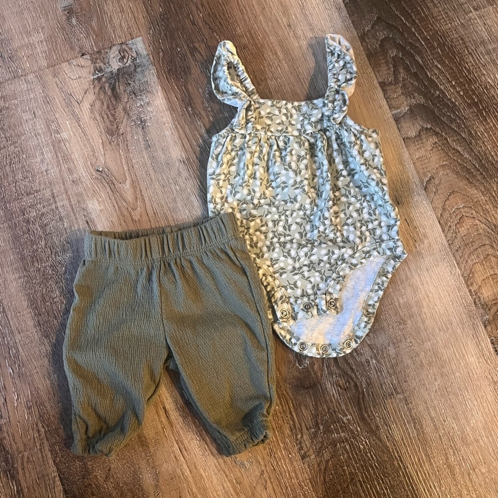 Carter's Green Floral Newborn Outfit